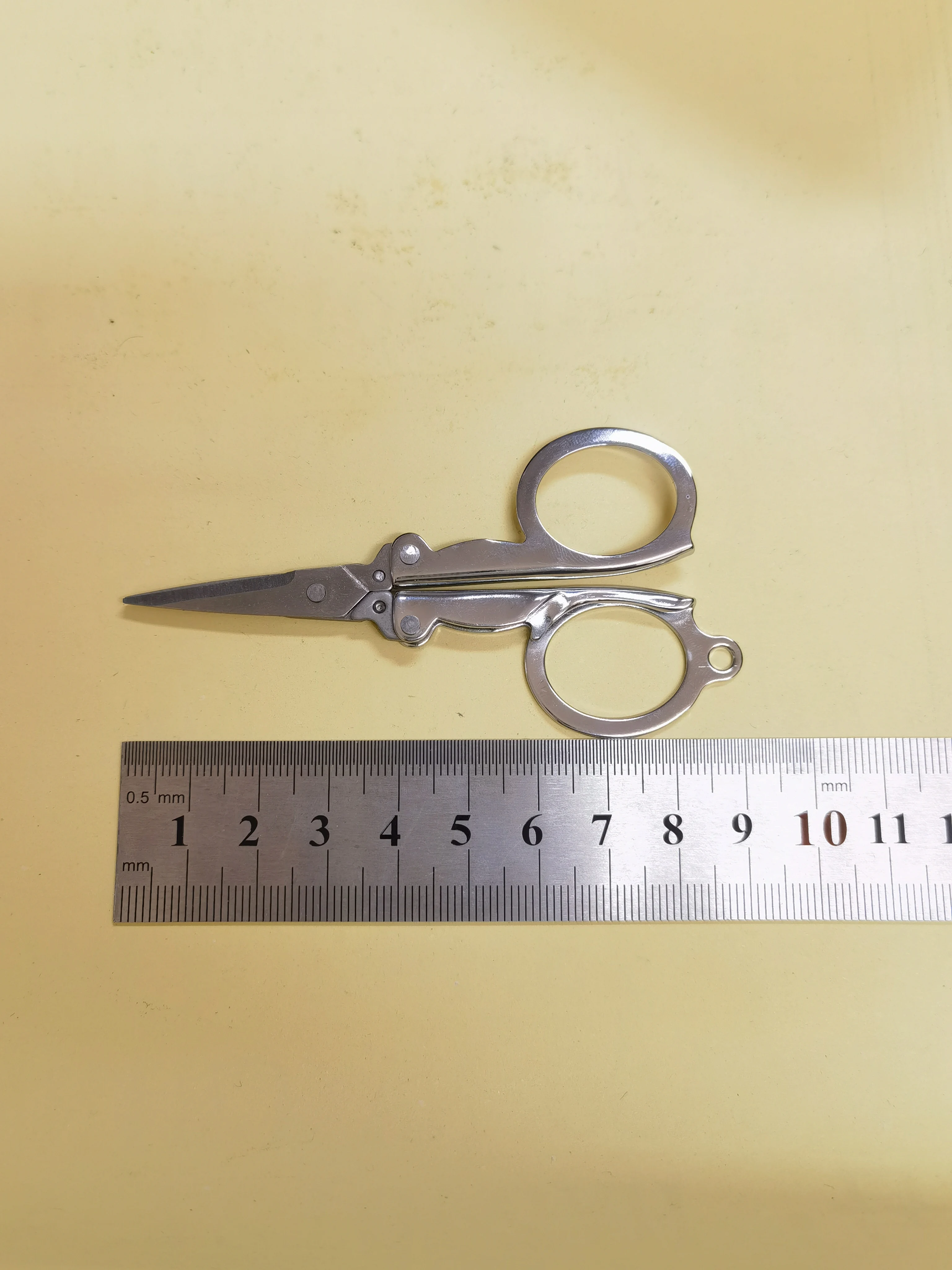 Promotion price thread cutter SEWING scissors set Safety Folding Pocket Travelling Scissors