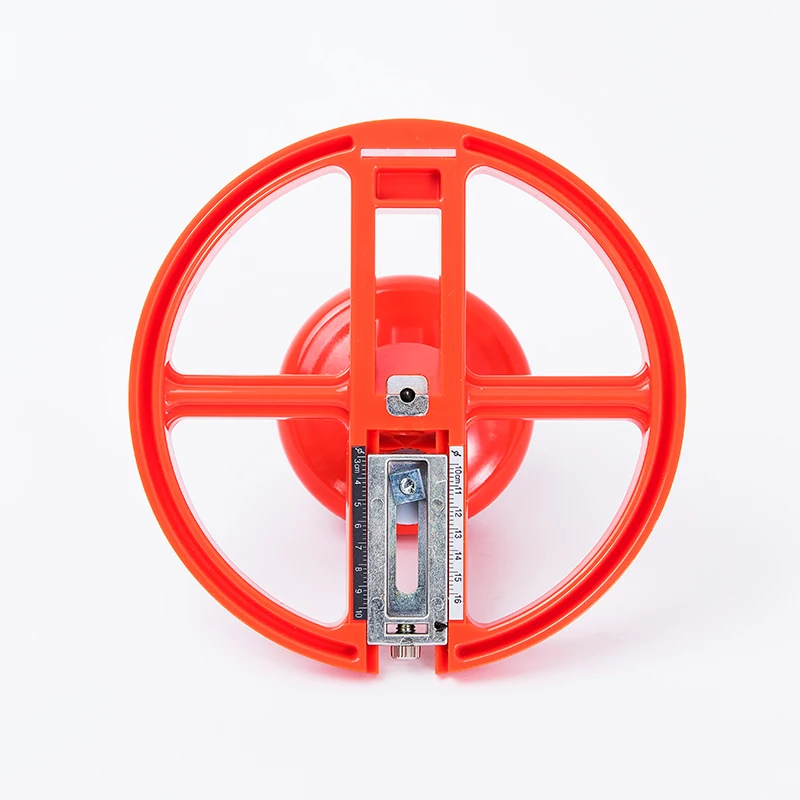 Pro Carpet Circle Cutter Cutting circles in carpet tile