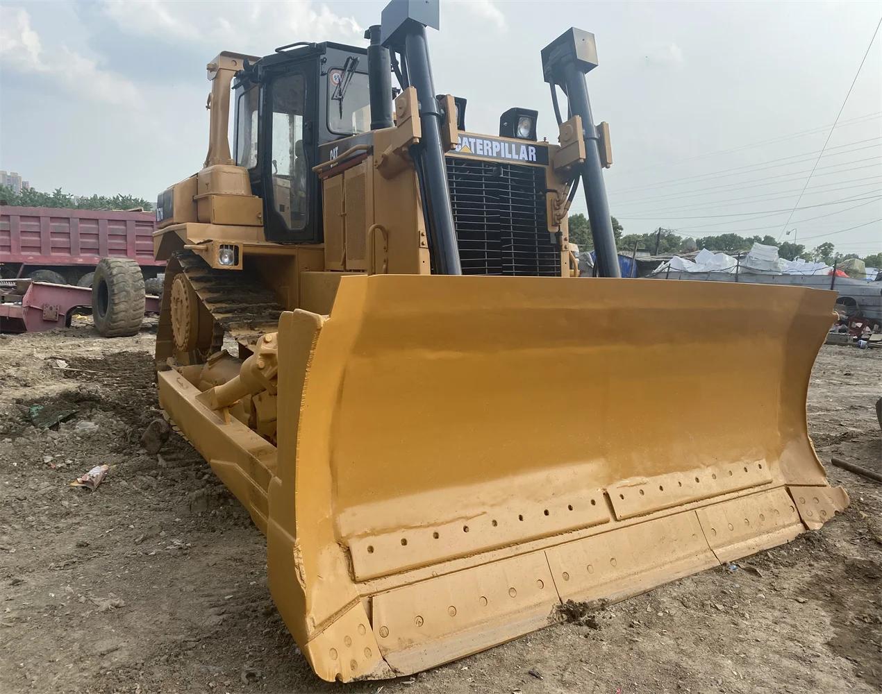 caterpillar brand crawler dozer used d7h d7r d8r bulldozer from Japan for construction with ripper or winch