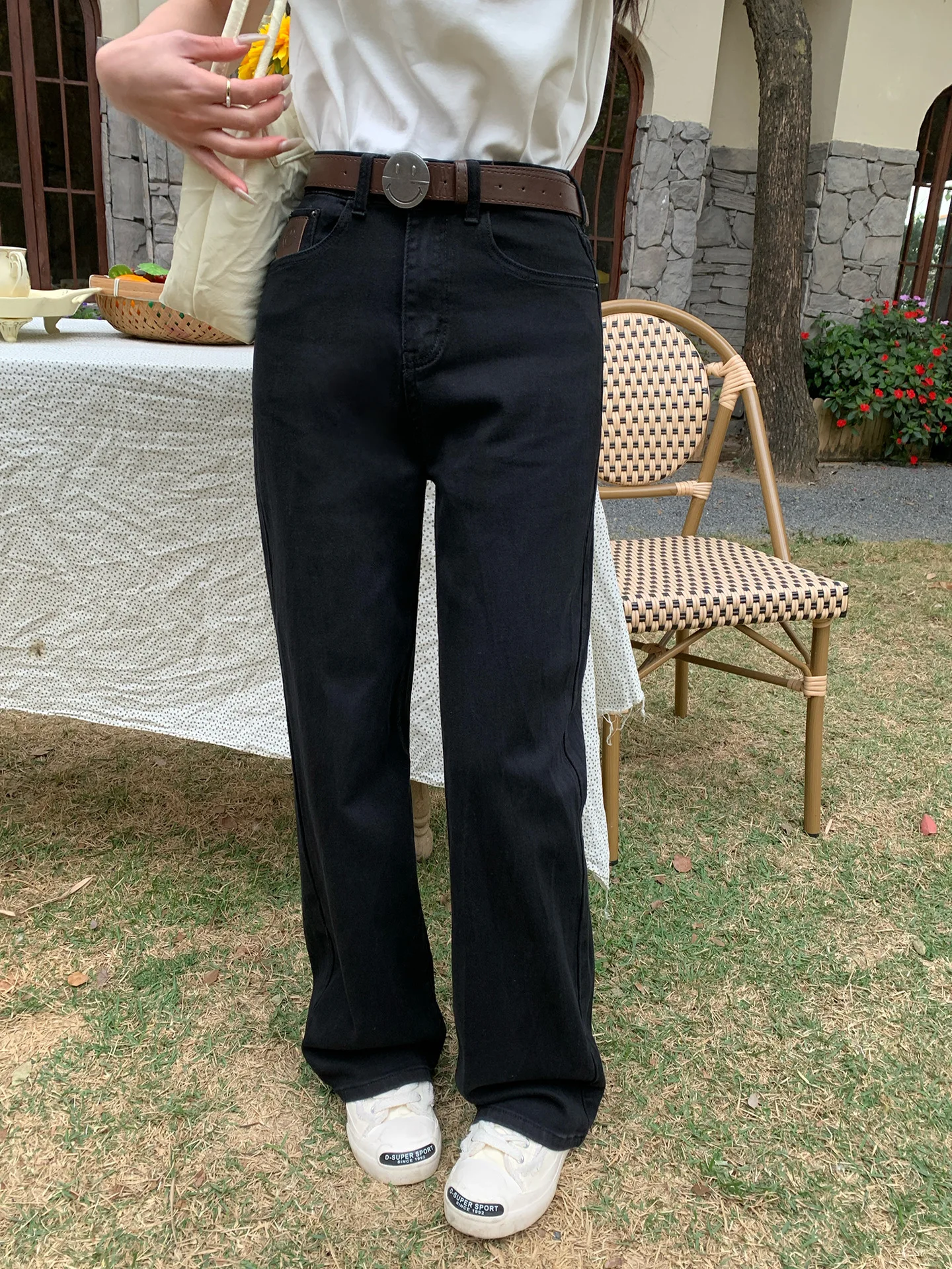 New Arrival Exclusive Super Skinny Blue Wash Jeans Customized Women Jeans By Truth International