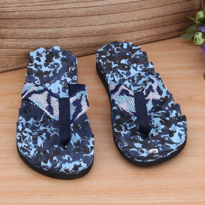Fashion Summer Beach Men Flip Flops Slippers Shoes Outdoor 3D EVA Raised Dot Massage Sandals Slippers for Men Customized