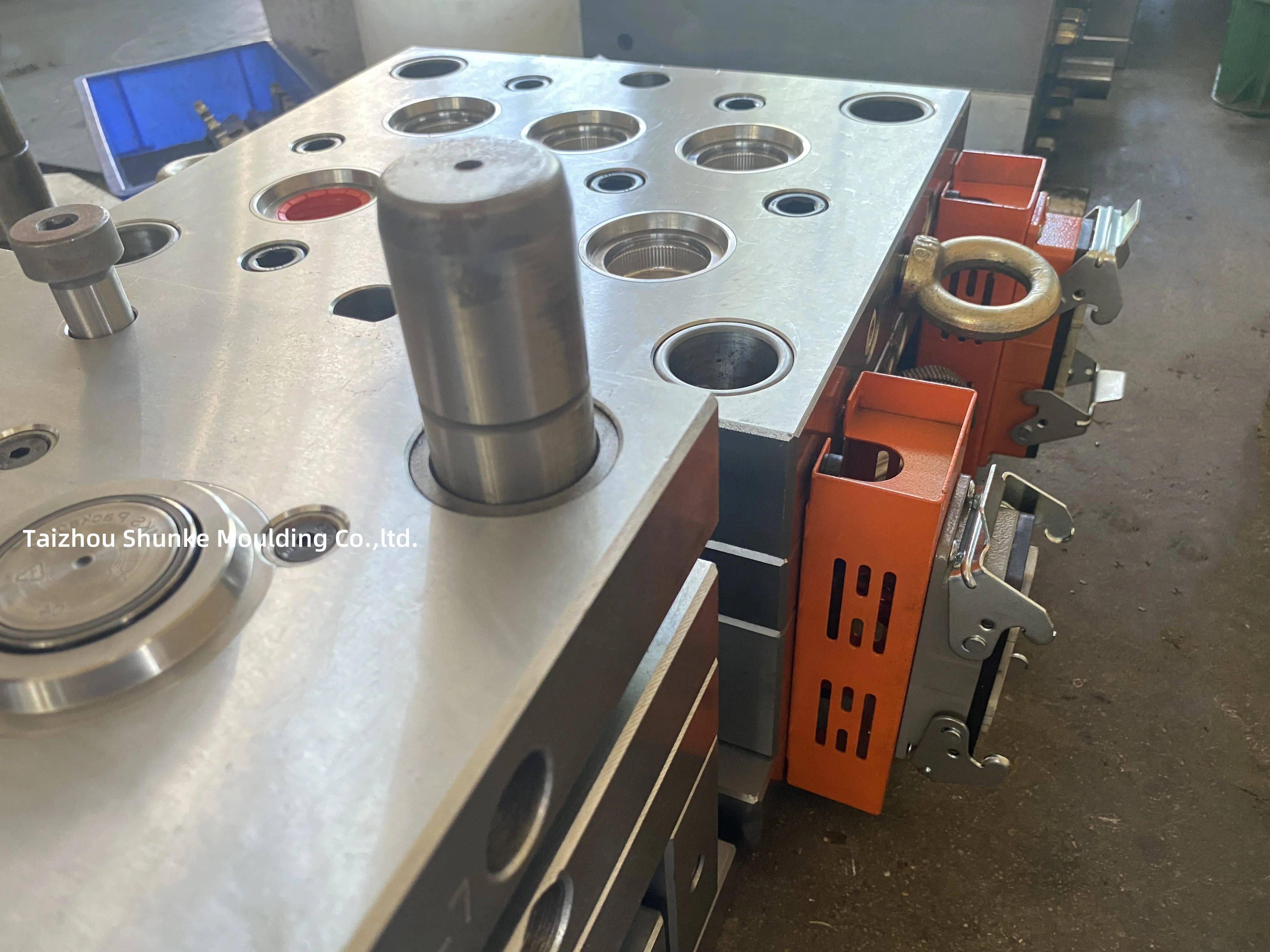 38mm bottle cap injection mold water bottle cap mold plastic injection molds manufacturer injection molding companies