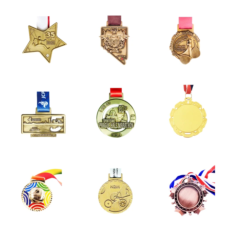 Медали в бархатной коробке для спортивных футбольных медалей