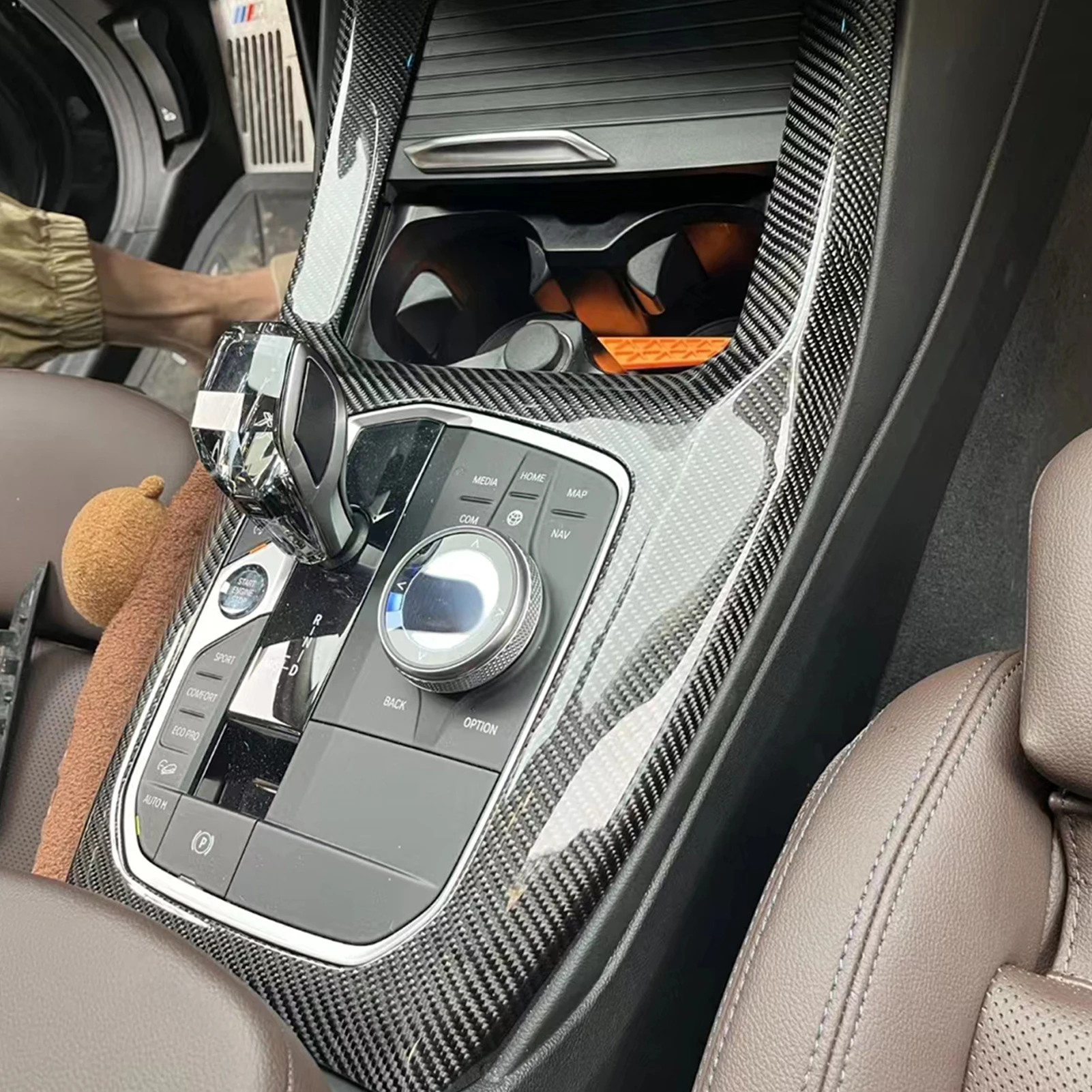 Carbon fiber Interior the center console For BWM X3 X3M X4 X4M 22-2023 Interior Console Gear Shift Panel Trim