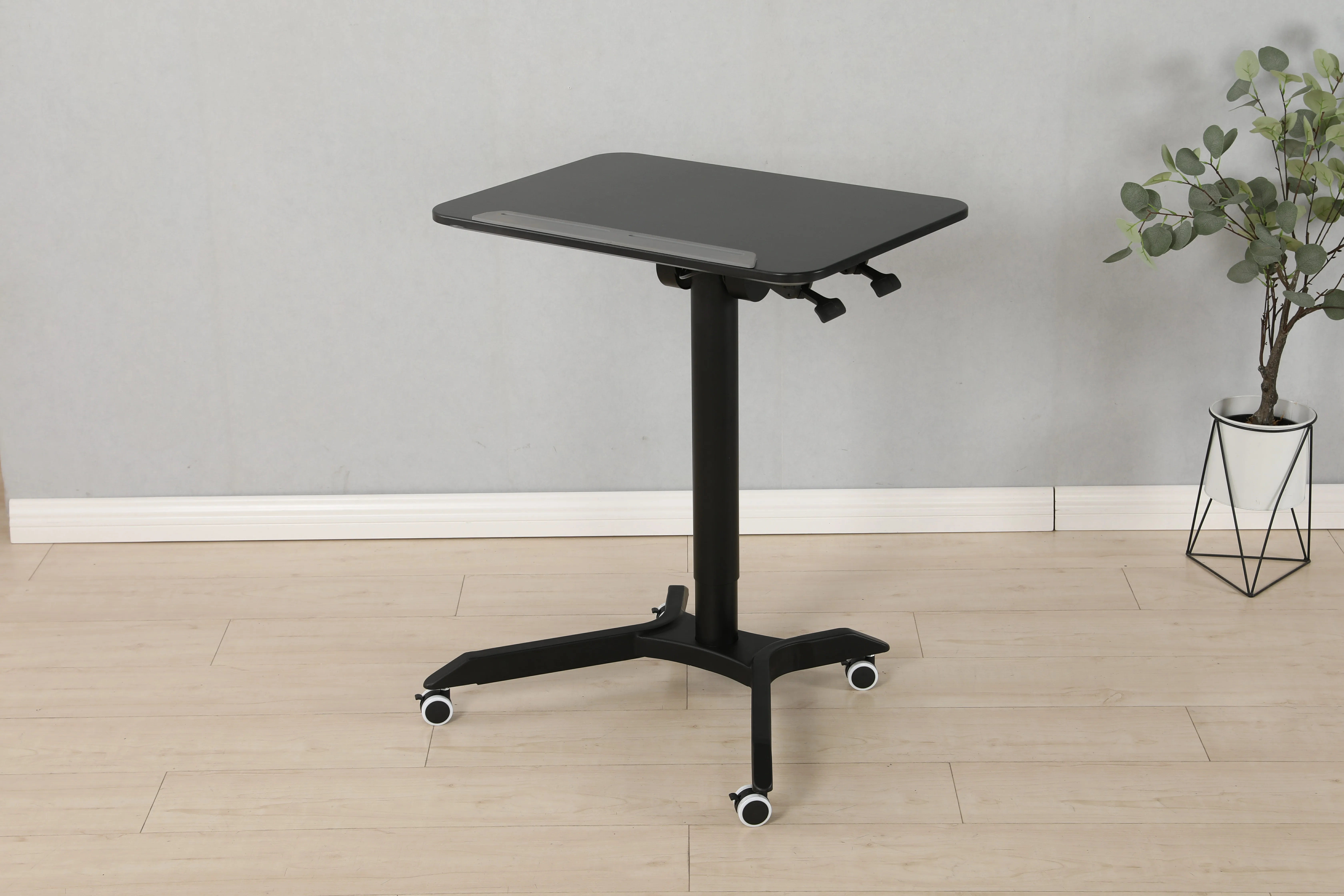 Pneumatic gas lifting height adjustable office work moving overbed table mobile standing desk with flip angle 0-90