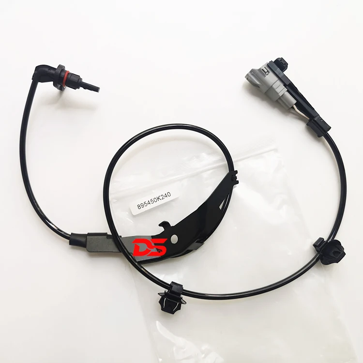ABS Wheel Speed Sensor 89545-0K240 89546-0K240 For To-yo-ta Hilux Revo 4WD