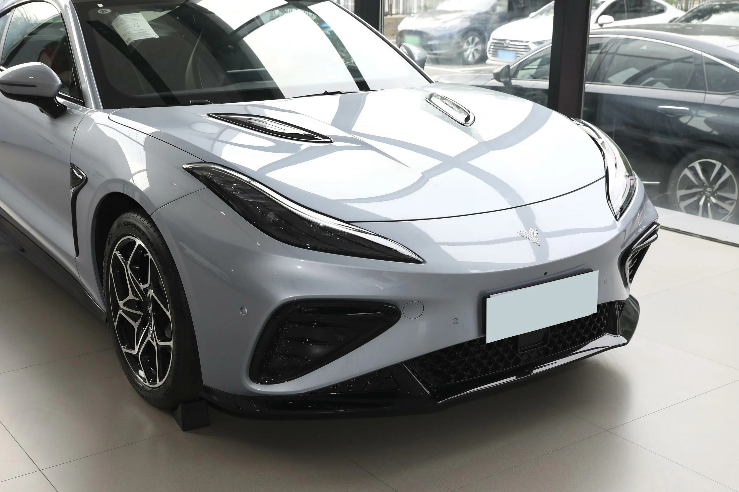 Купить электромобили для взрослых Neta GT спортивный автомобиль 2-дверный 4-местный 560 км EV автомобили б/у из Китая