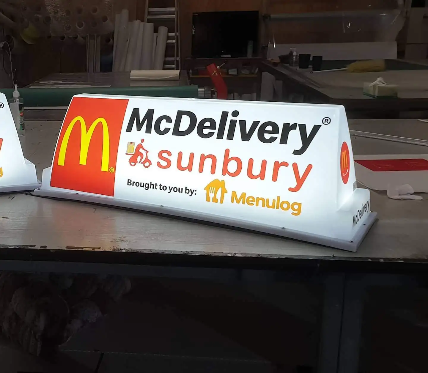 wholesale china factory price no moq drop shipping static taxi roof sign for taxi advertising media solution