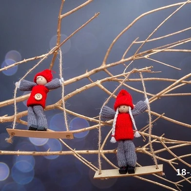 Home Table Decoration On Sleigh Pendant Christmas Ski Snowman Tree New Year Plush Doll Toy for Hanging Ornament Tree Indoor