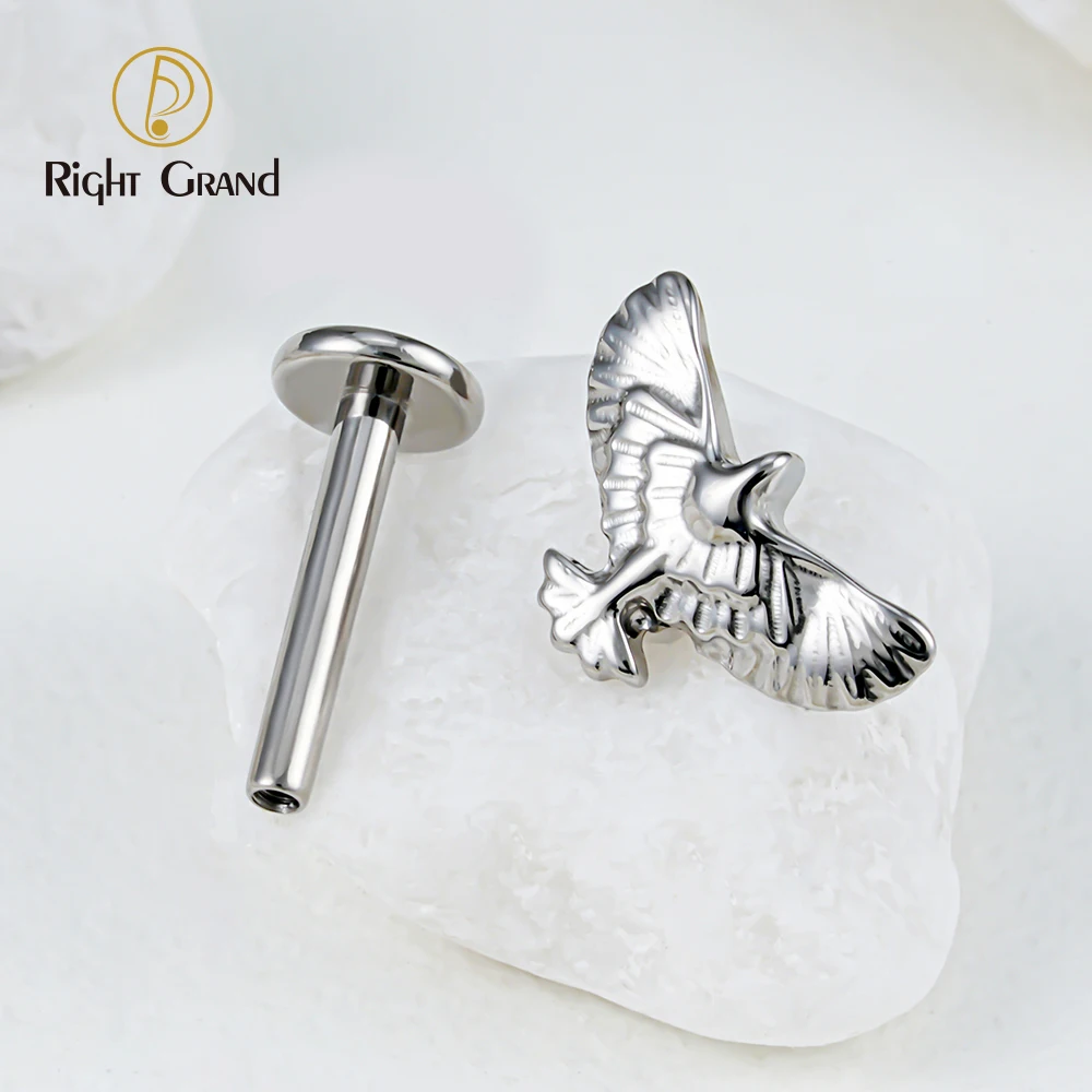 Right Grand ASTM F136 Titanium Flying Bird Helix Stud Cartilage Conch Tragus Earring 16G Eagle Stud Earring Flatback Piercing