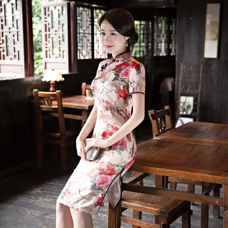 
wholesale Chinese traditional Qipao 2020 fashion retro floral cheongsam Sexy dress prom dress for women 
