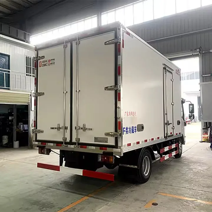 Грузовик рефрижератор Isuzu M100 120 л.с. евро 6 фургон рефрижератор-20 градусов холодильная установка