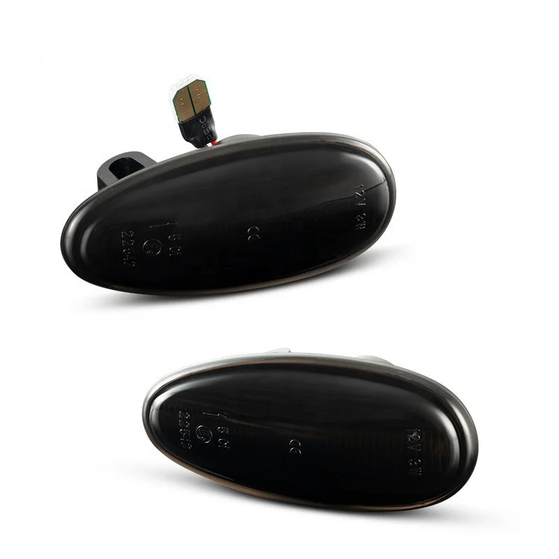 2 PCS Dynamic LED Side Marker Turn Signal Light For Mitsubishi Pajero Galant Lancer