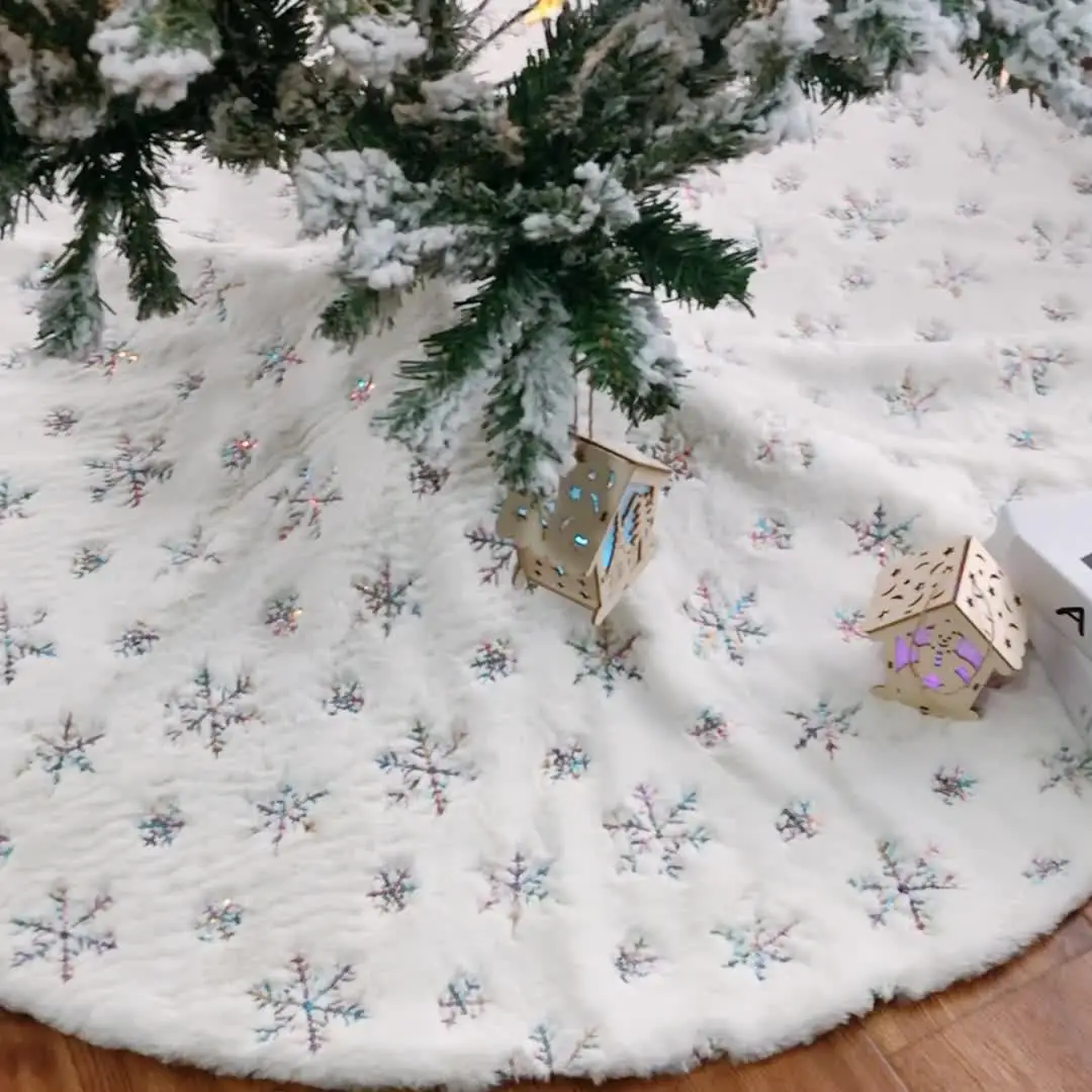Christmas Tree Skirt Party Home Xmas Decoration Ornaments White Plush Christmas Tree Skirt