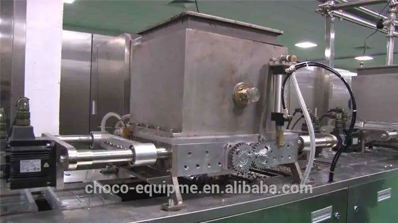 Full Automatic Chocolate Depositing Depositor Machine Chocolate Molding Machine