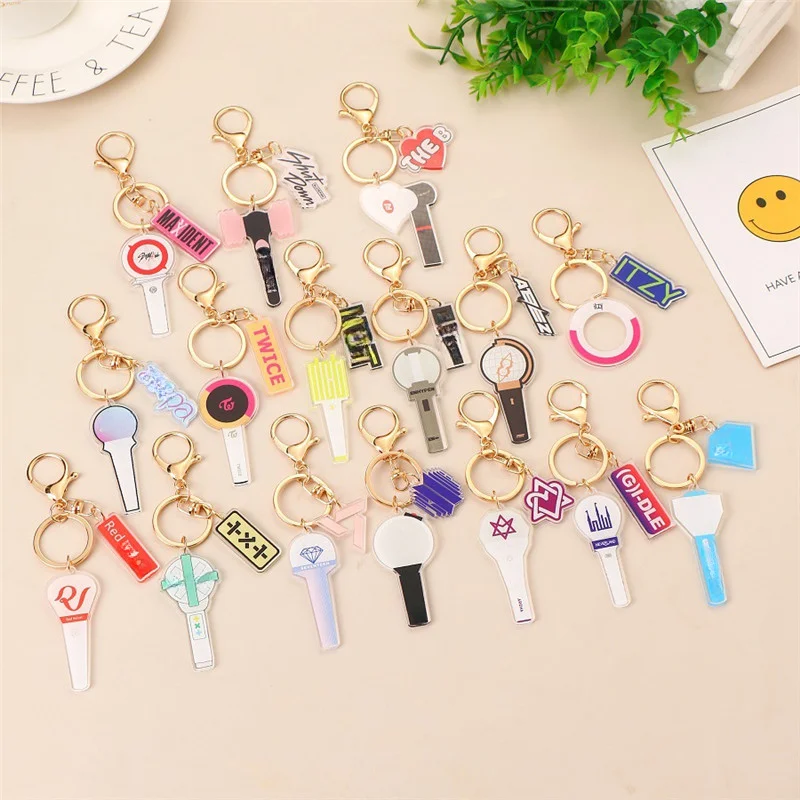 New Kpop Custom Keychain Bangtan Boys Straykids Twice Acrylic Keyrings Keychains Holder wholesale 6cm Bag Pendant