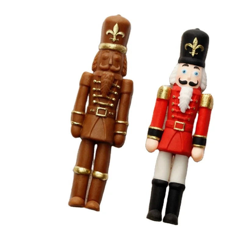 Wholesale Hot 3d Xmas Round Spiral Silicone Molds Nutcracker Christmas Guard Shape Baking Molds Silicone Cake Mold