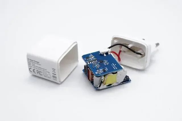 5V3A 9V2A 12V1.5A 18W AC DC  isolated power module for charger and adapter pcb design service