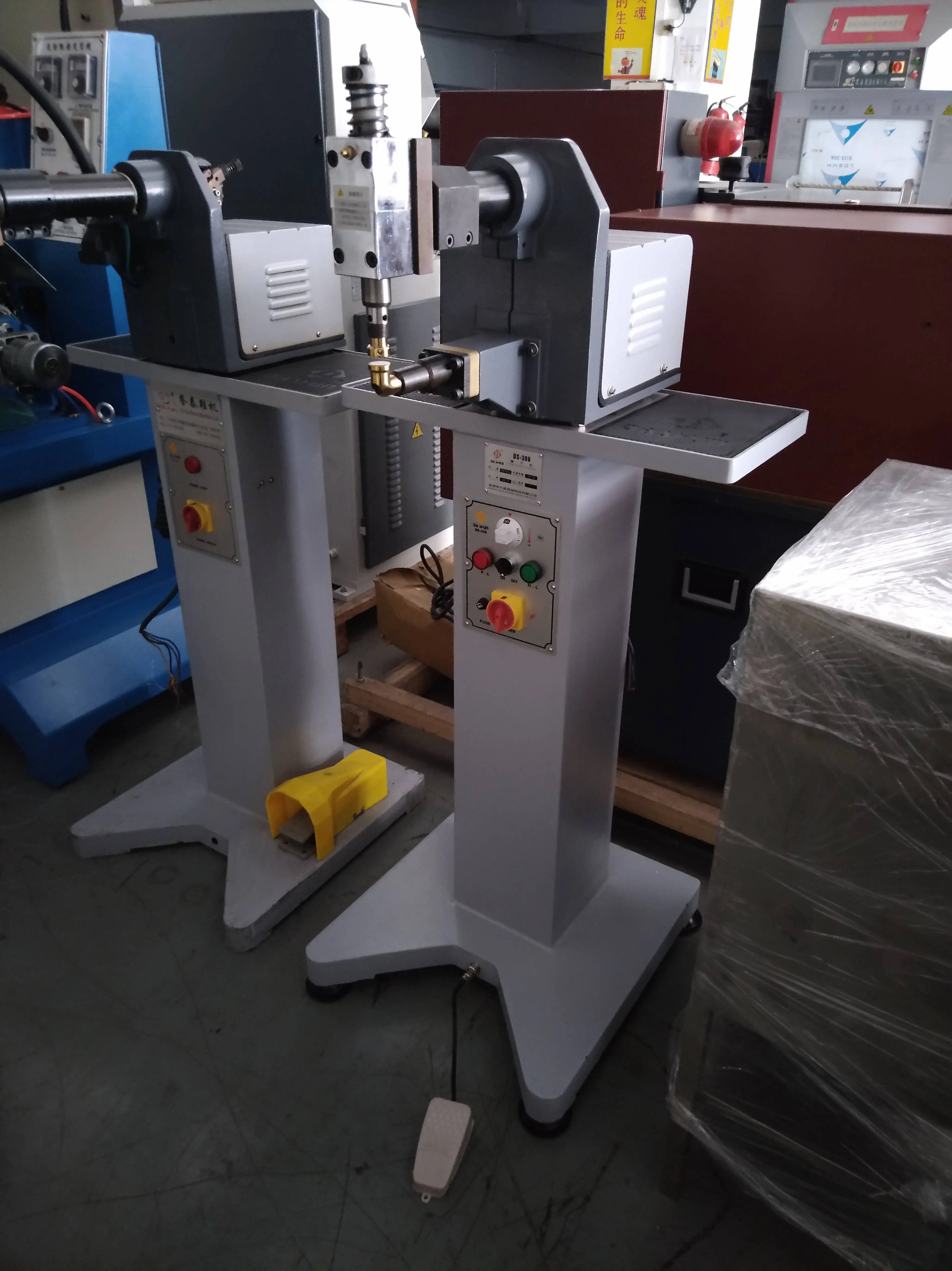 Hot Sale Shoes Hammering & Ironing Machine