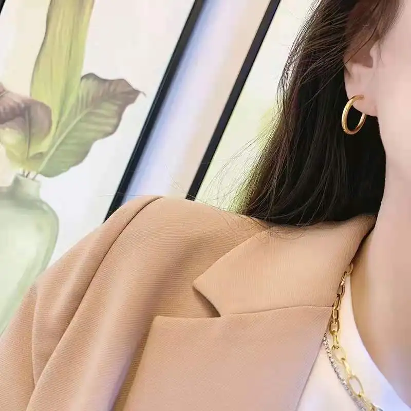 Wholesale Trendy Stainless Steel Jewelry 14K 18K Gold Filled 2.5mm Thick Small Hoop Earrings Women
