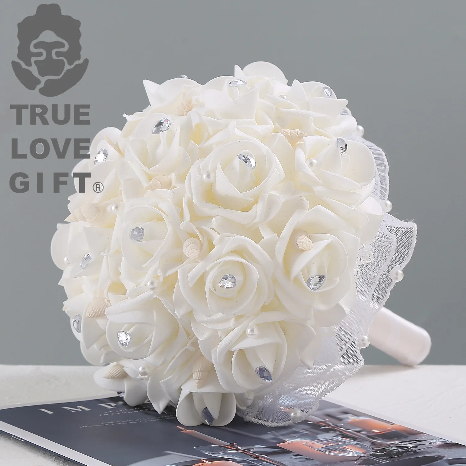 Anniversary Gift Artificial Flowers White Silk Bridal Bouquet Holding Flower Wedding Bouquet for Bride