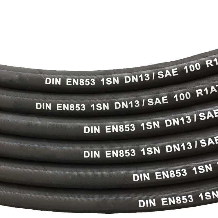 Factory SAE 100 R2AT/EN 853 2SN Steel Wire Braided Hydraulic Rubber Pipes for Industry