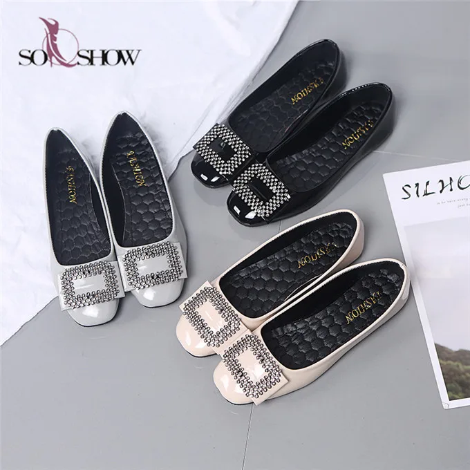 Daily wear fancy ladies beautiful flat shoes with square buckle for women and ladies