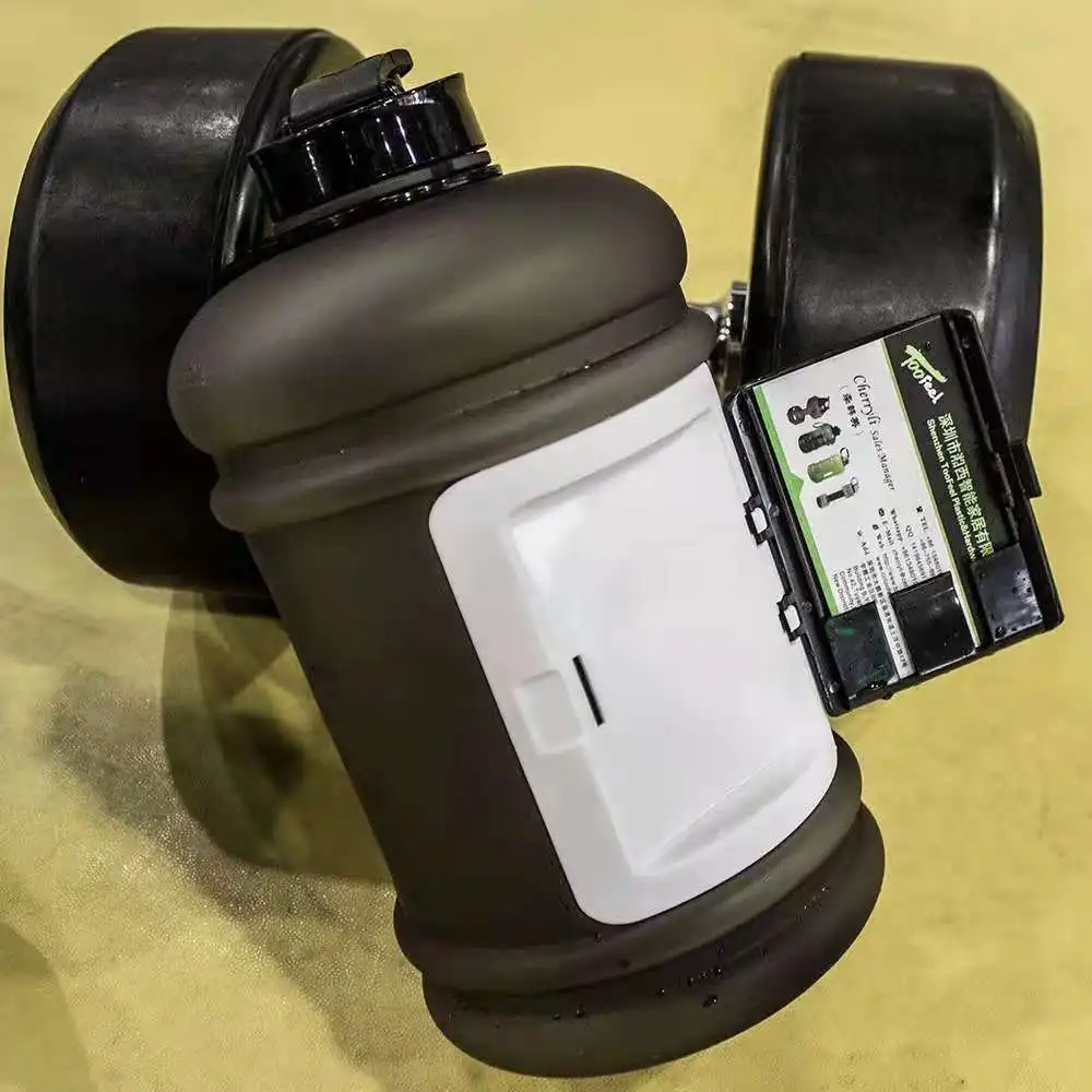 Hot product 2.2L Large Capacity plastic jug  outdoor Sports Gym Half Gallon Fitness water bottle BPA FREE