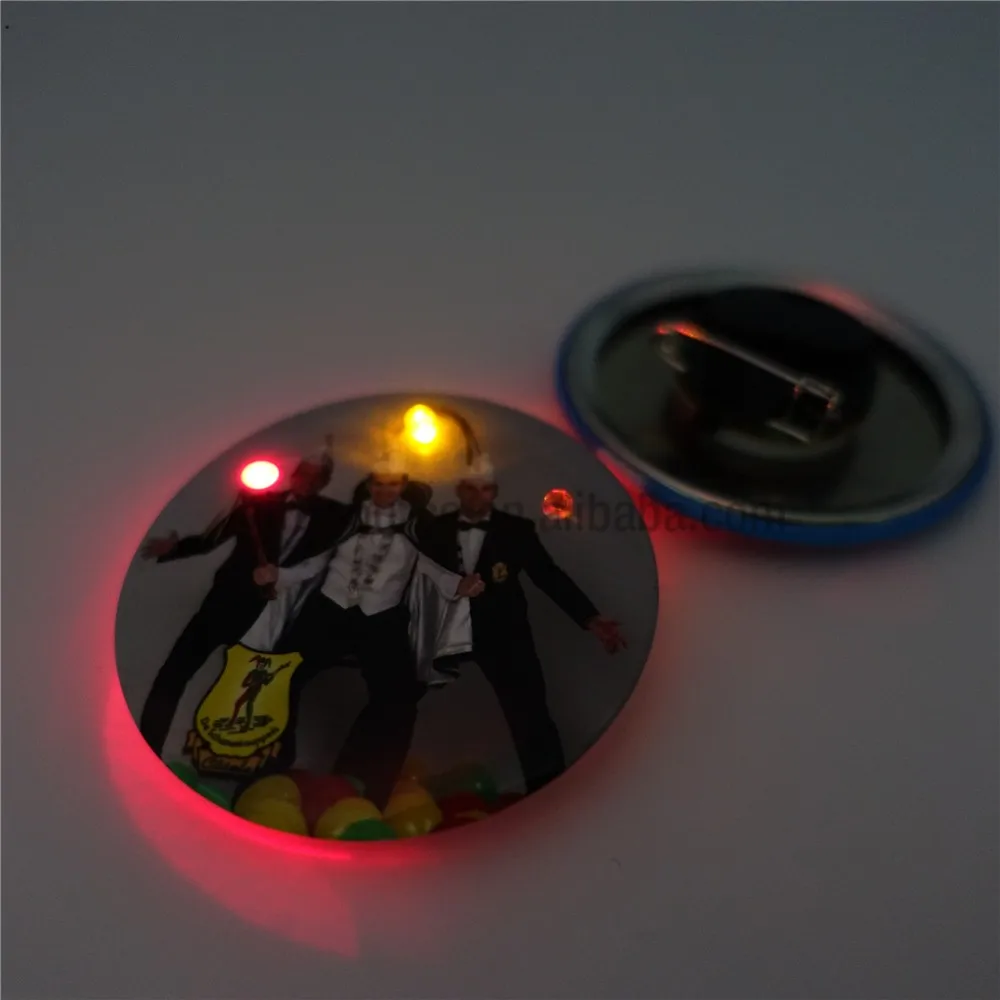 Factory custom programmable 45mm 55mm flashing led light button electronic name badge