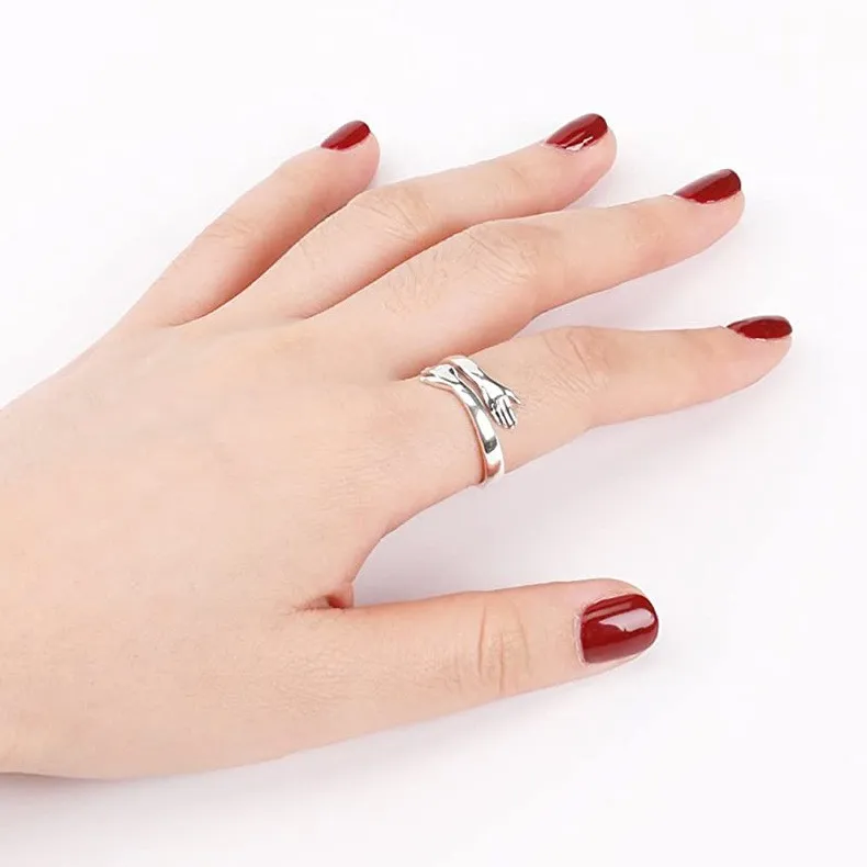 China Wholesale Custom Cheap Low Price Gold Plated Stainless Steel Hug Rings
