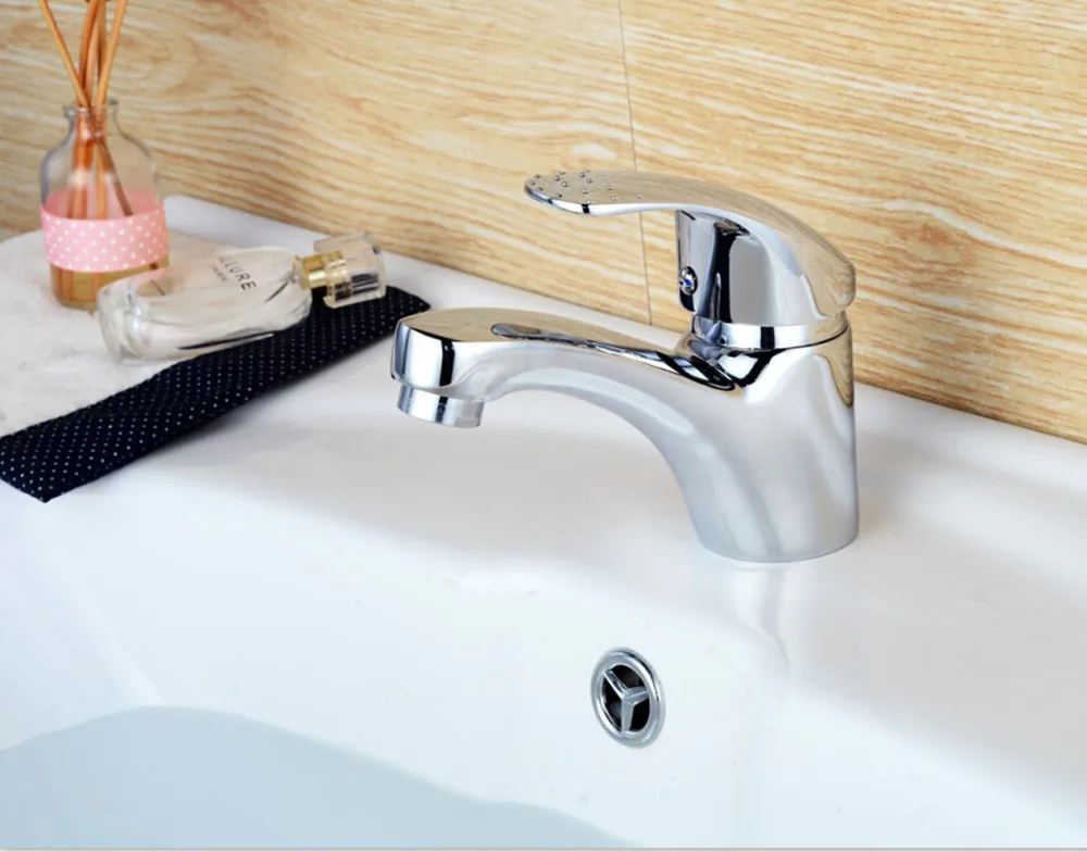 SKL-1352 New design graceful brass wash basin tap