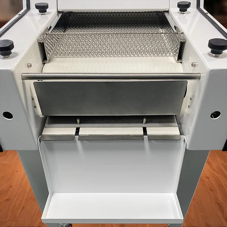 Pizza toast Rapid Dough Moulder with Moulding Range30-350g sheeting forming dough for french bread,hot dog bread,dinner roll