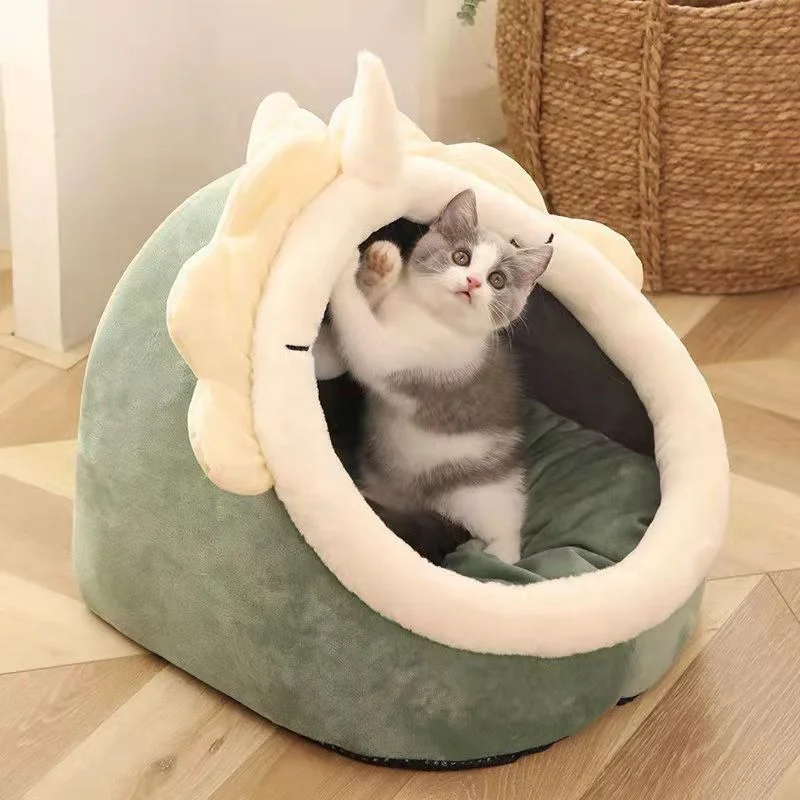 Custom Semi Closed Type Cute Pet Nest Cat Nest Bed Winter Comfortable Cartoon Style Cat Beds for Indoor Cats