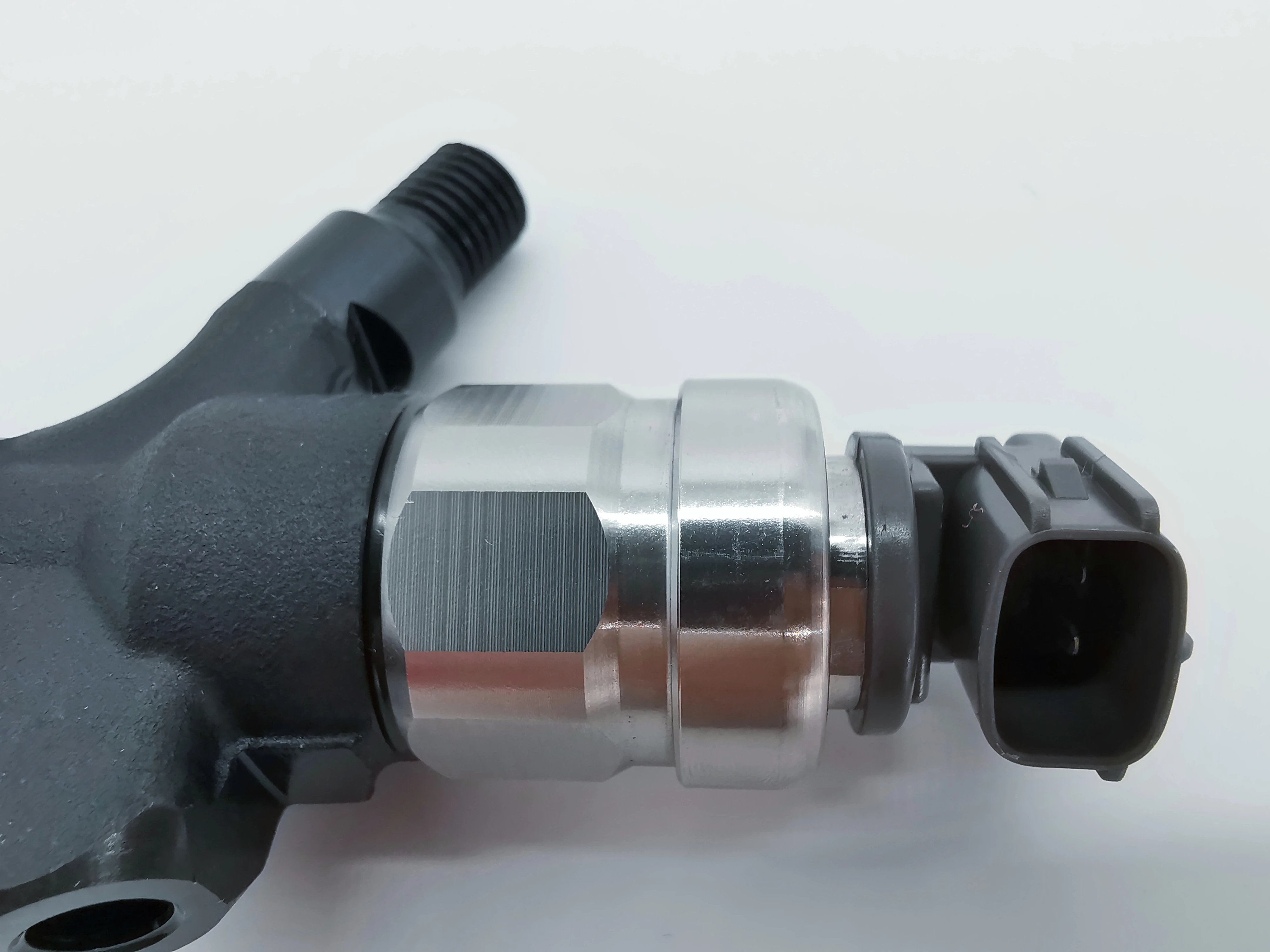 Топливный инжектор common rail 095000-5600/используется для Mitsubishi L200/сопла
