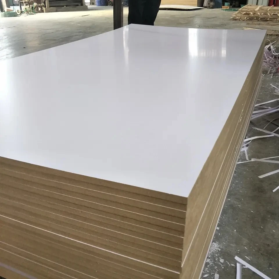 China Factory Direct Wholesale Price White Melamine Particle Board Laminated Particle Board for Sale
