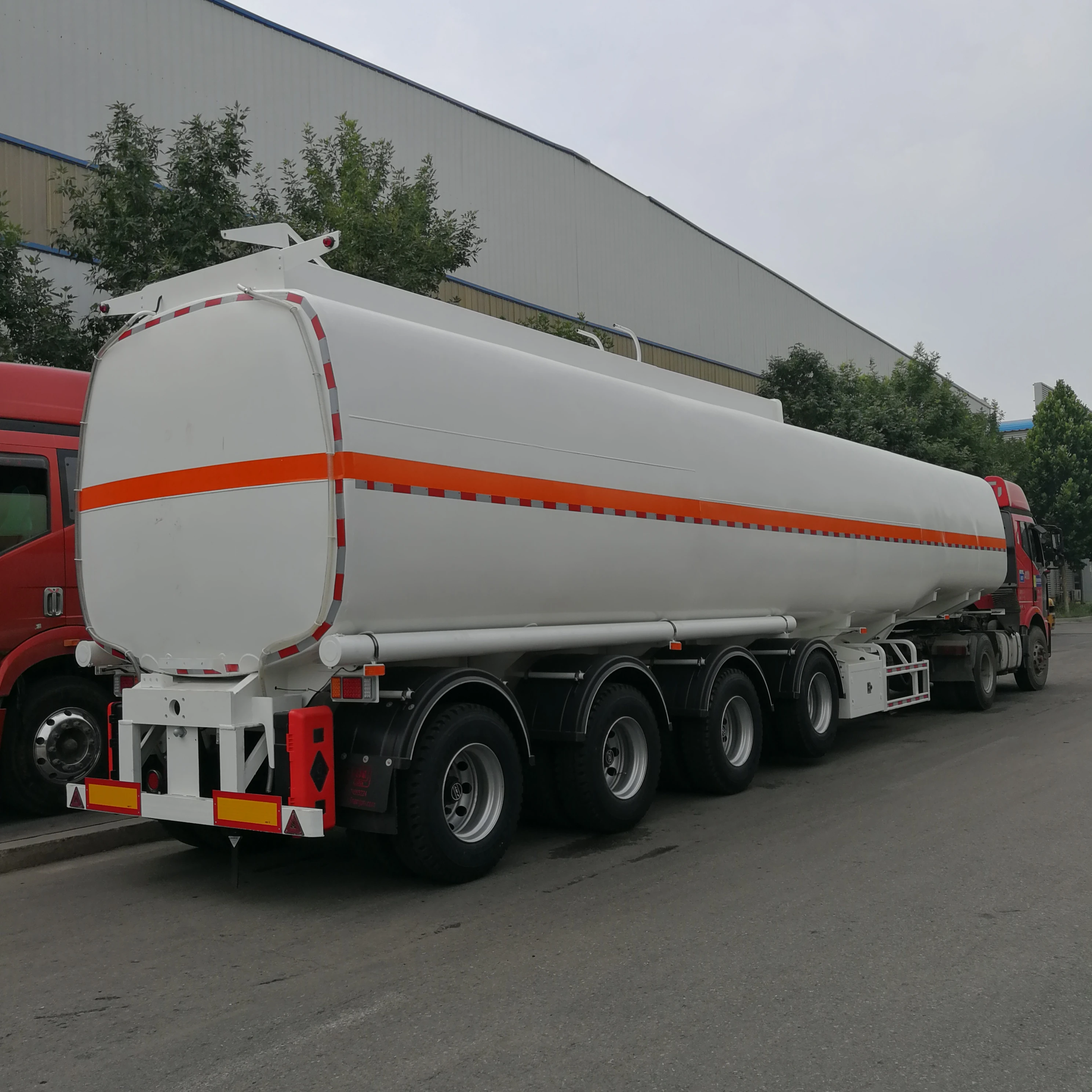 4 -axle Fuel tank Trailer Steel Africa