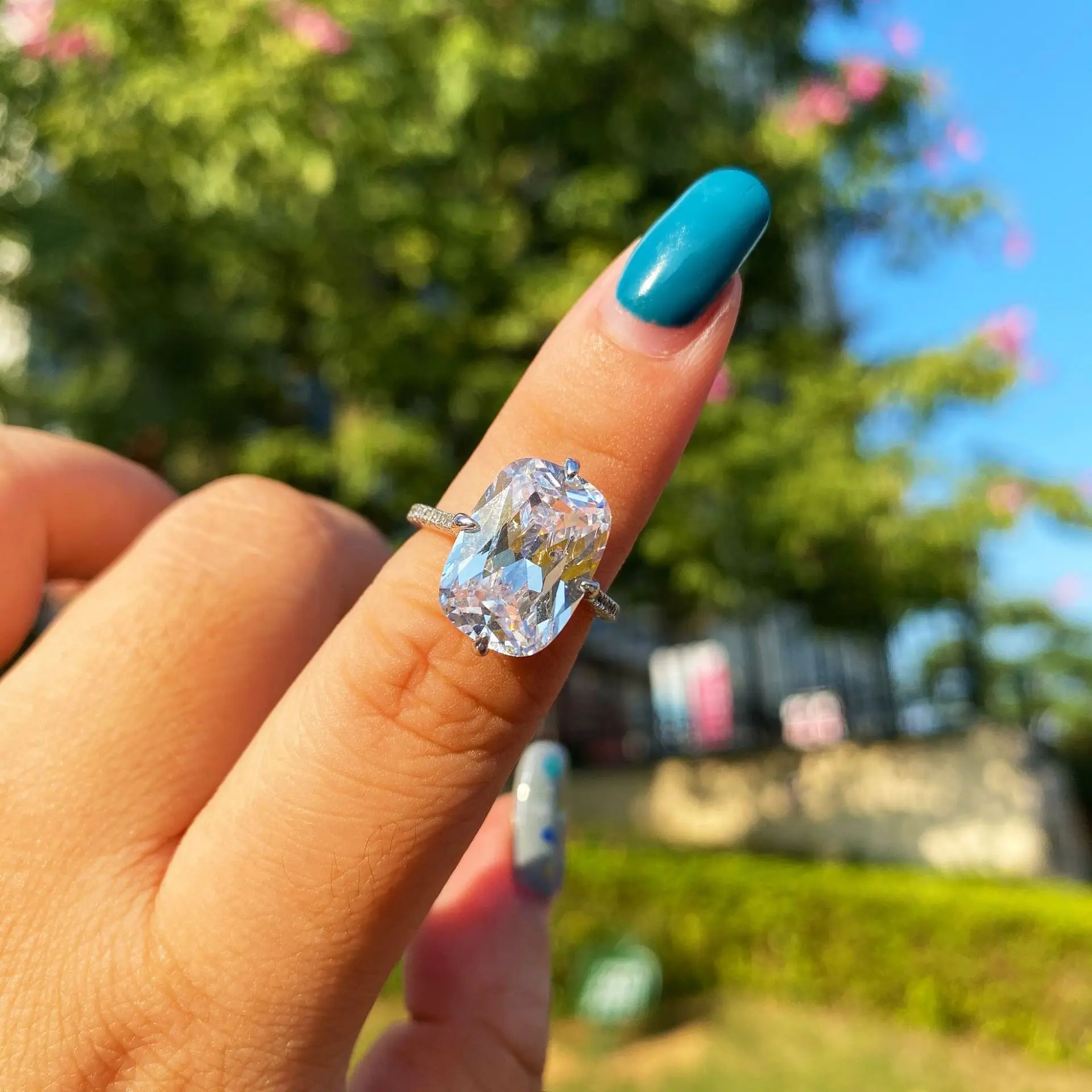 
Top Full Diamond Wedding Design Ring 925S Plated Jewelry Women Fashion 14K Plated Crystal Romantic Ring 