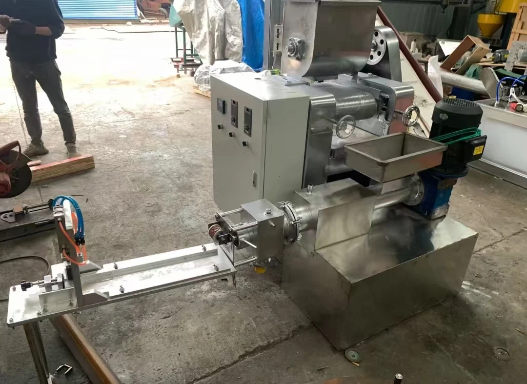 Small soap making machine, from raw materials to final soap molding, professional machinery and equipment factory for 15 years