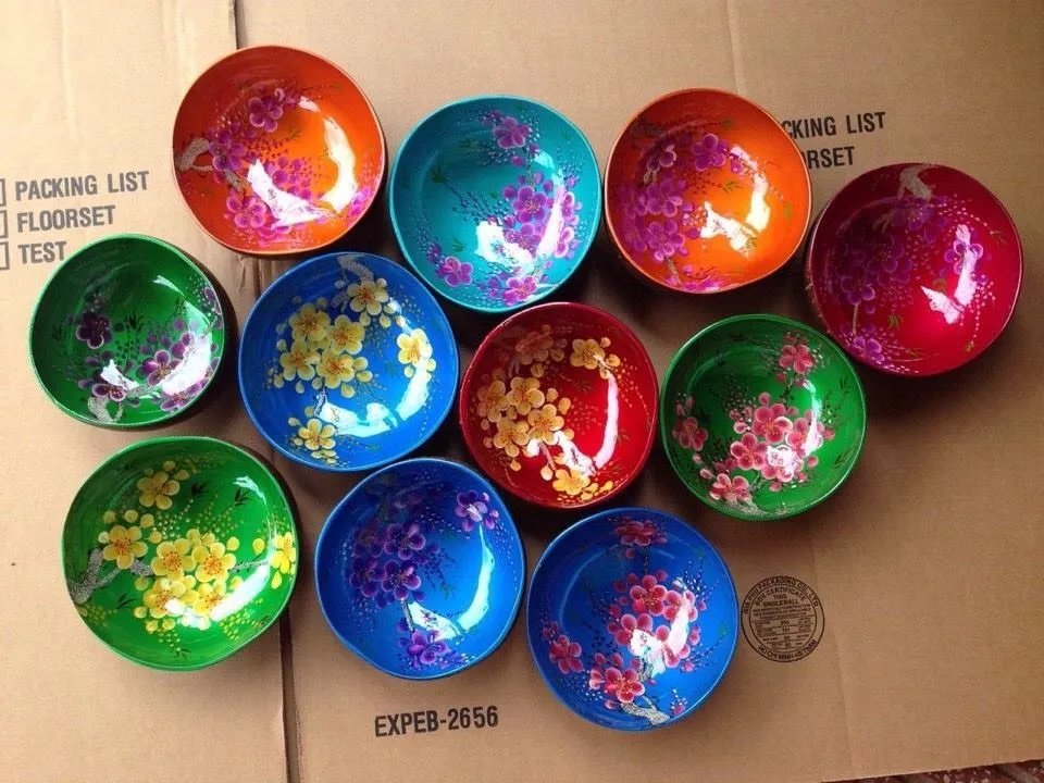 
Vietnam Lacquer Coconut Shell Bowl Candy Bowl Creative serving bowl 