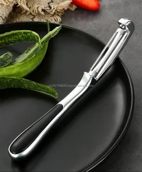 2022 Amazon Hot Sell Two Way Potato Stainless Steel Peeler Kitchen Vegetable Peeler Fruit Wide Swivel Blade and Non Slip Grip