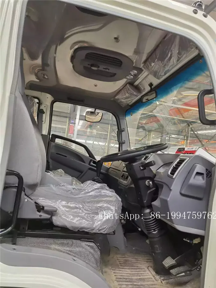 SINOTRUK HOWO мусоровоз с правосторонним приводом для продажи в Кении