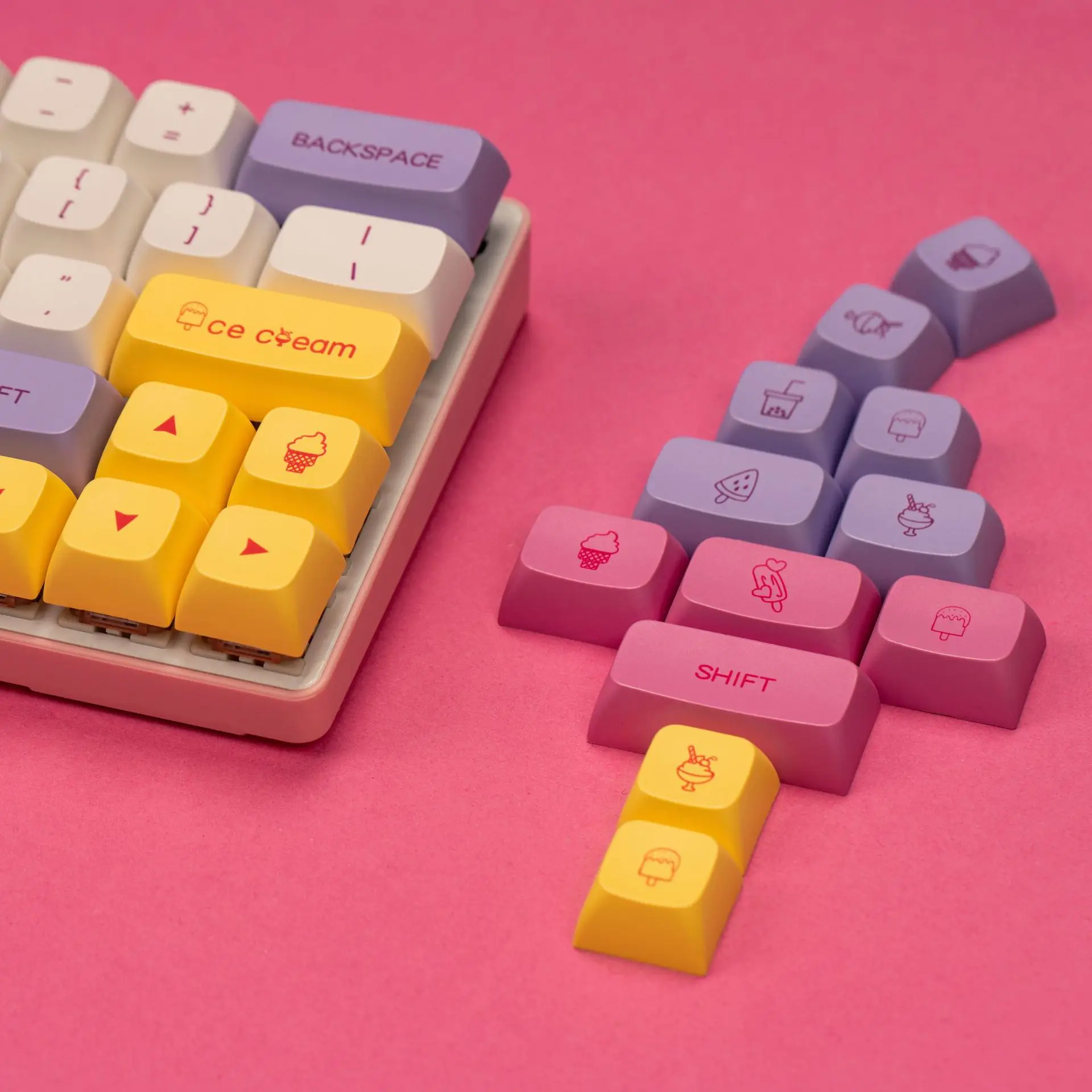 HZGAMER XDA Profile PBT Keycaps Dye Sublimation Keycap, 136Keys Ice Cream Keycaps