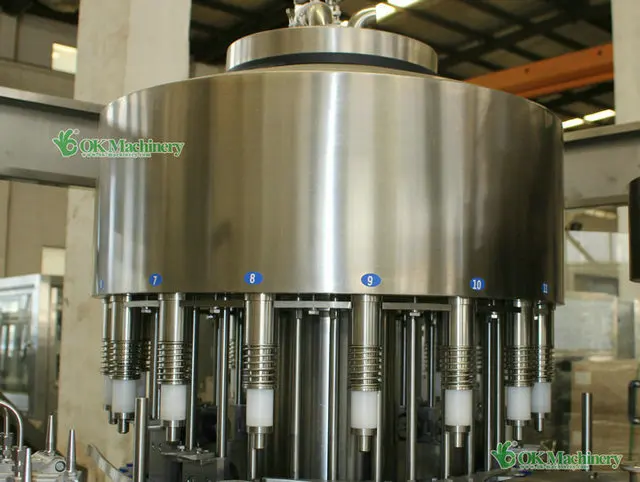 Automatic Pet Bottle Water Filling Machine / Packing Line