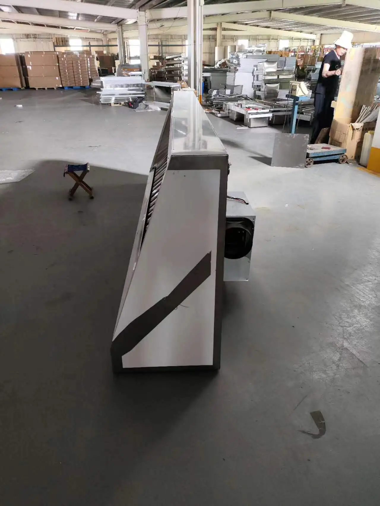 Custom Made Stainless Steel Commercial Kitchen Island Range Hood with Filter and Moto