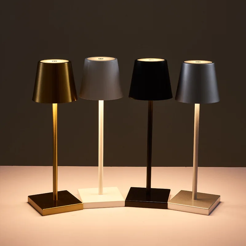 Wholesale Led Smart Dinner Lamp Brightness 3600mAh Bedroom Desk Light Metal Aluminum Table Lamps