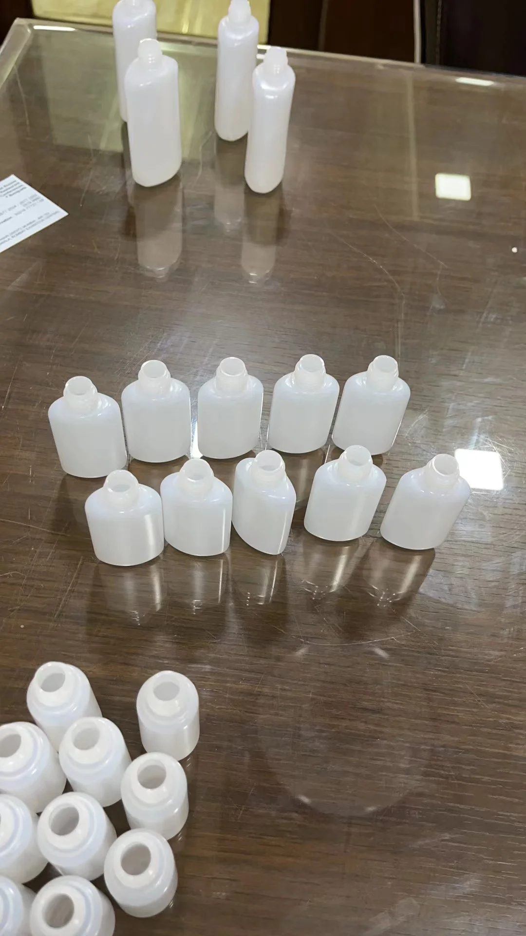 Cyanoacrylate adhesive 502 super glue liquid filling and capping machine for plastic bottle