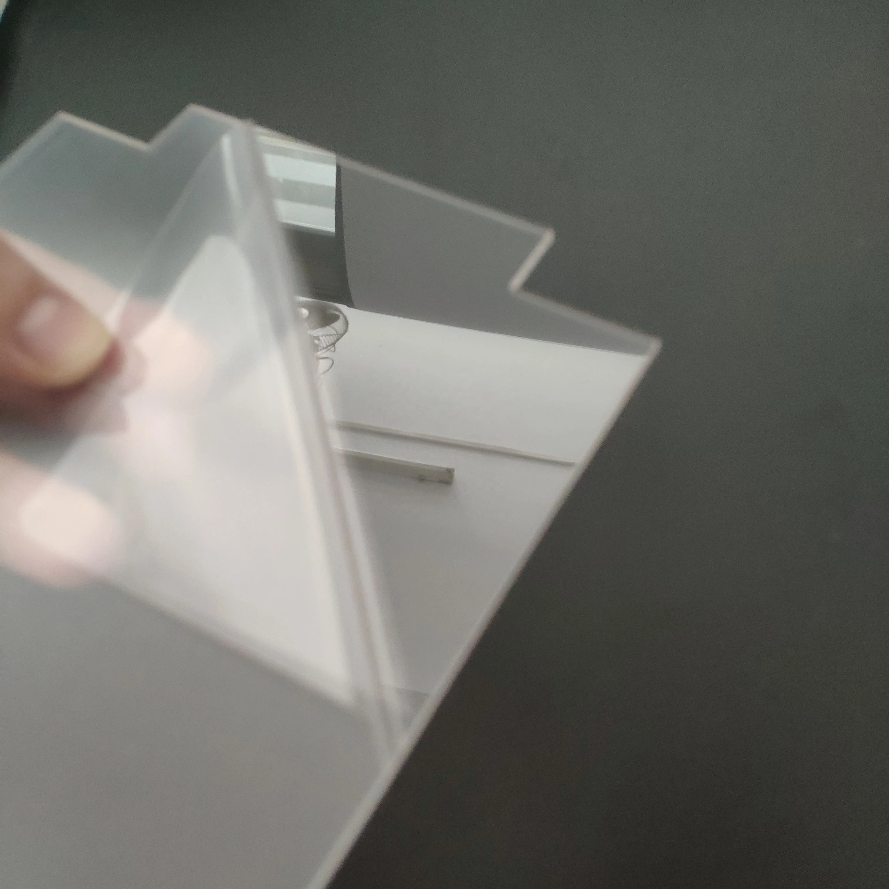 1.8mm 2.0mm Laser cutting acrylic custom size and shapes