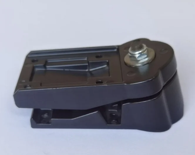 Wholesale Strong Spring Adapter With Skate Truck 6.25inch Complete Set Surfskate Truck With Risers and Screws