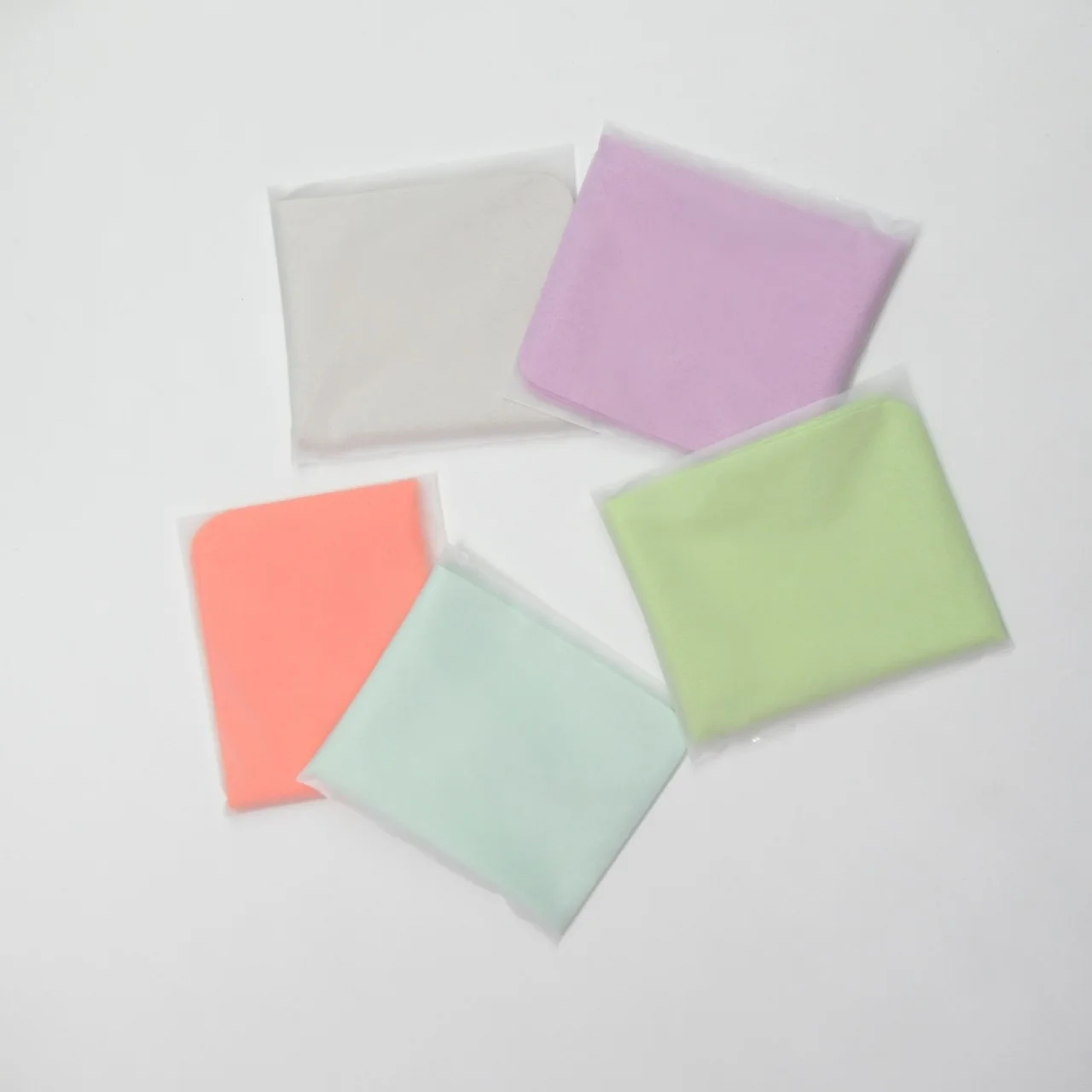 Individually Packaged Microfiber Glasses Cleaning Cloth for Eyeglasses, Camera Lens, Cell Phones and More