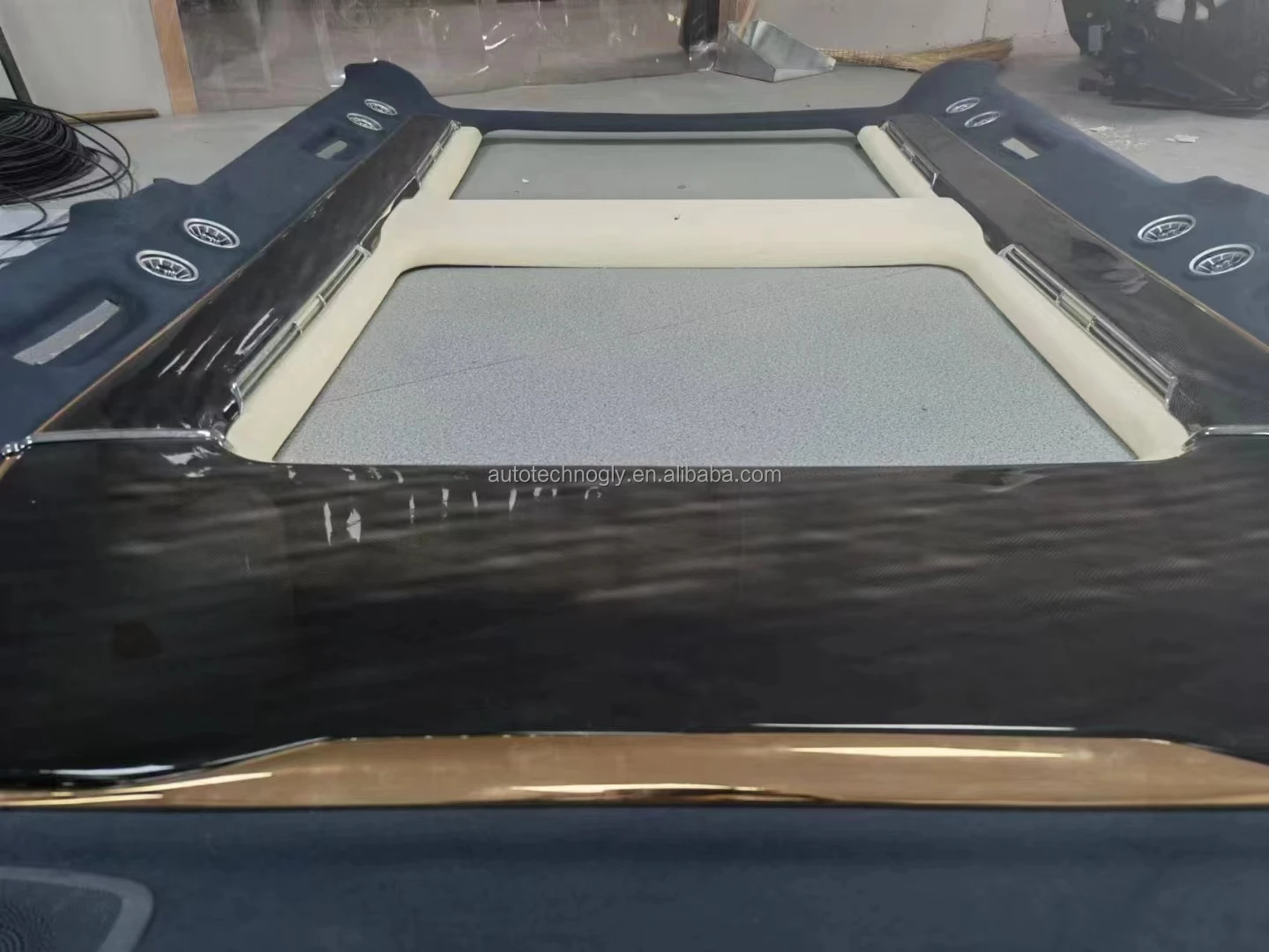 Hot Sale New Design Universal Pu Leather Auto Central Container Armrest Case